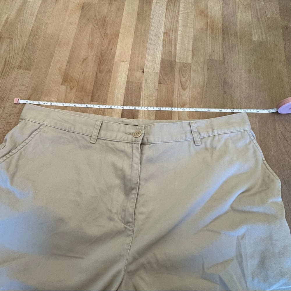 Lauren Ralph Lauren Khaki Flat Front Shorts Women’s 14 Classic Cotton Preppy - Picture 13 of 16